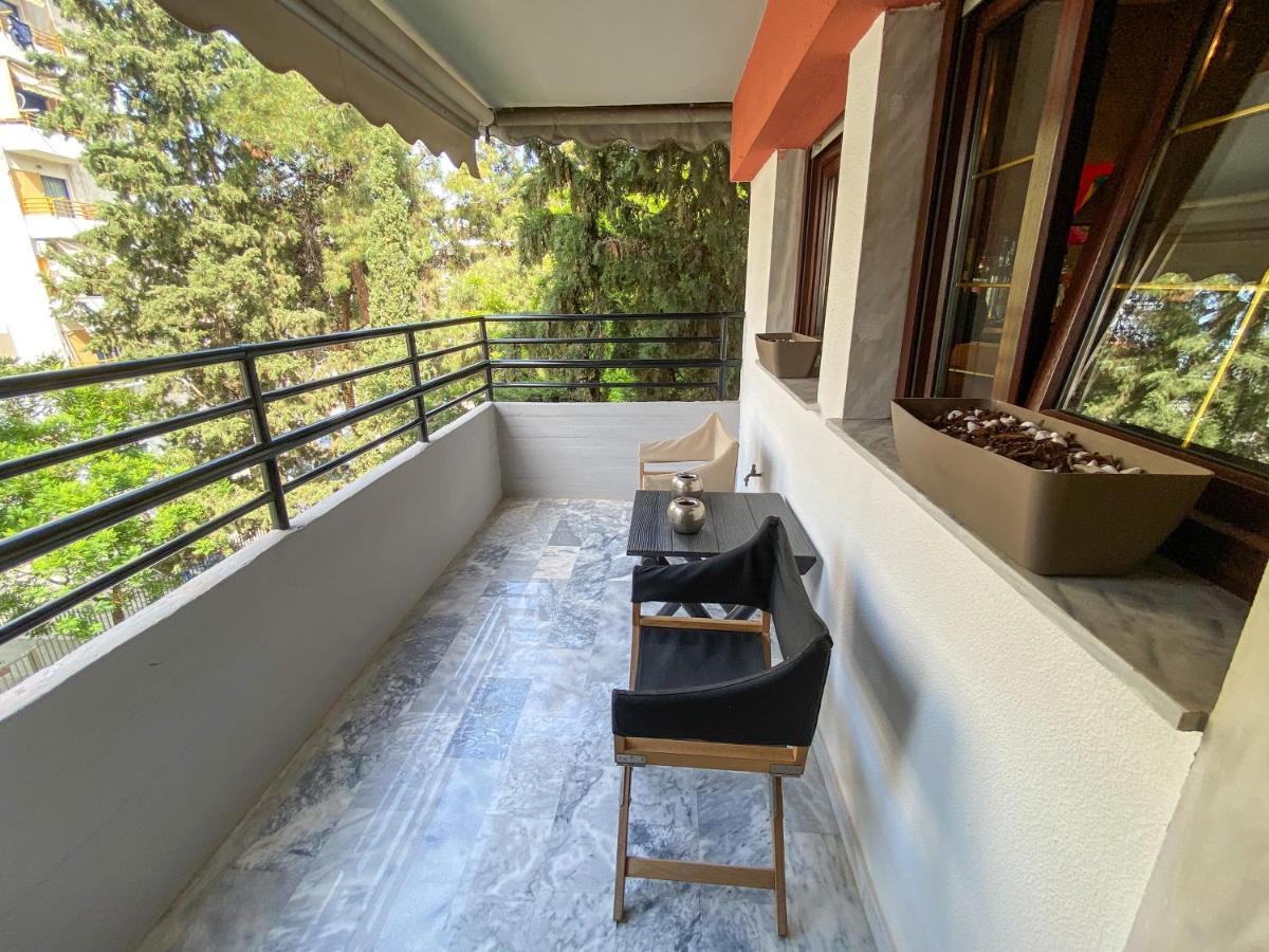Lovely Luxurious Modern Apartment In เทสซาโลนิกิ ภายนอก รูปภาพ