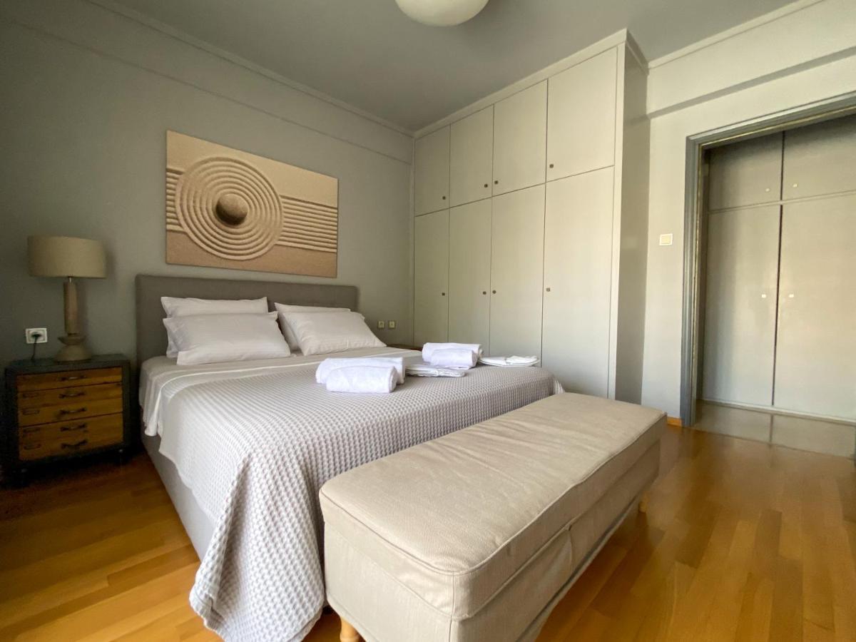 Lovely Luxurious Modern Apartment In เทสซาโลนิกิ ภายนอก รูปภาพ