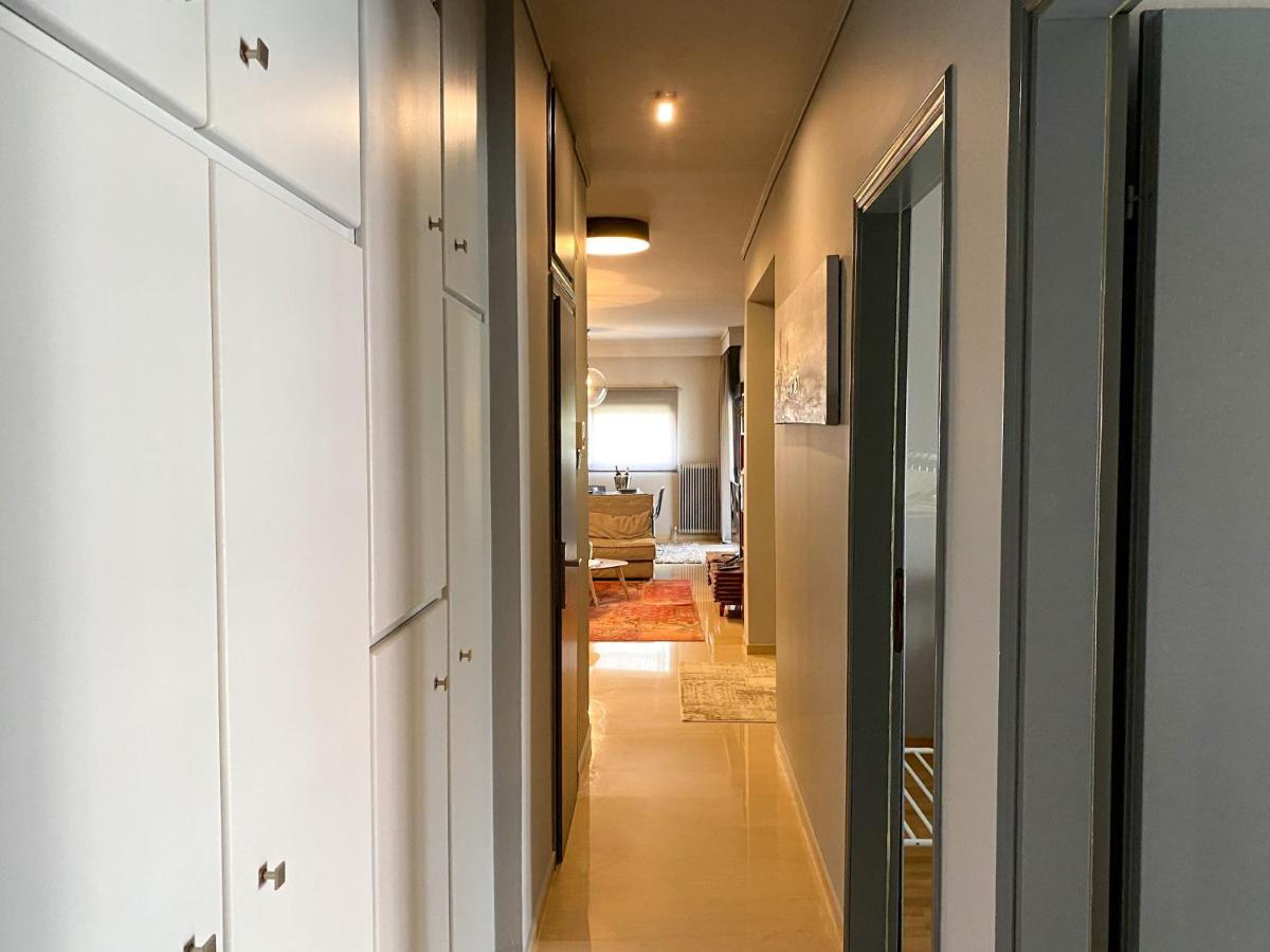Lovely Luxurious Modern Apartment In เทสซาโลนิกิ ภายนอก รูปภาพ